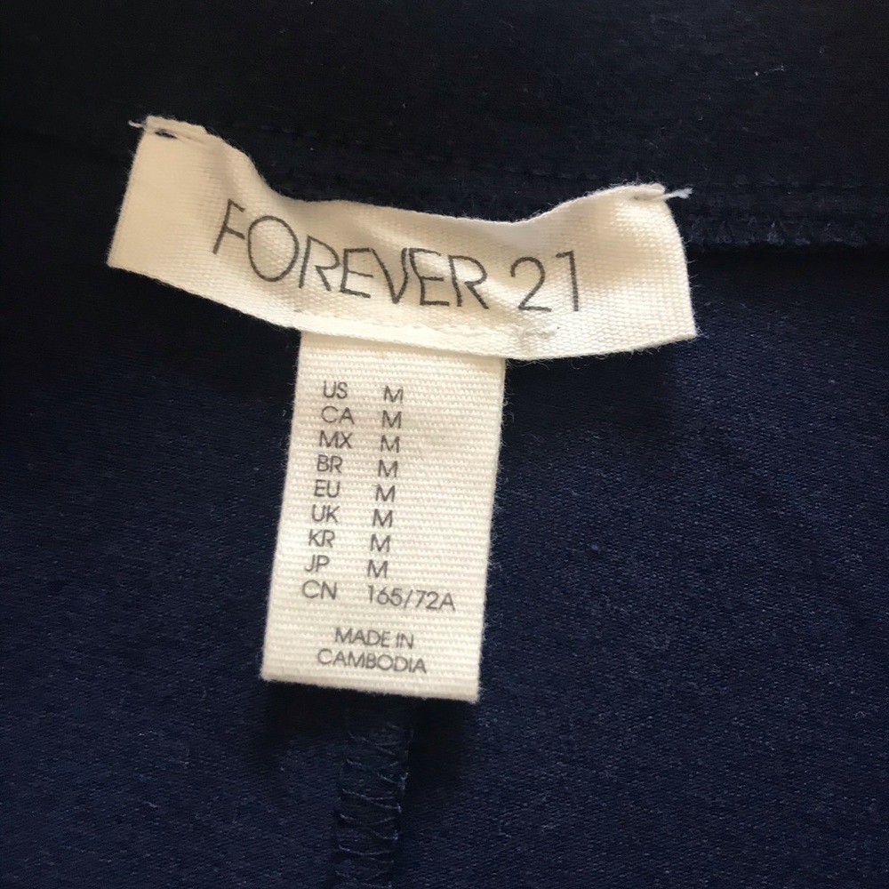 NWOT Forever 21 Skater Circle Skirt - Picture 2 of 4